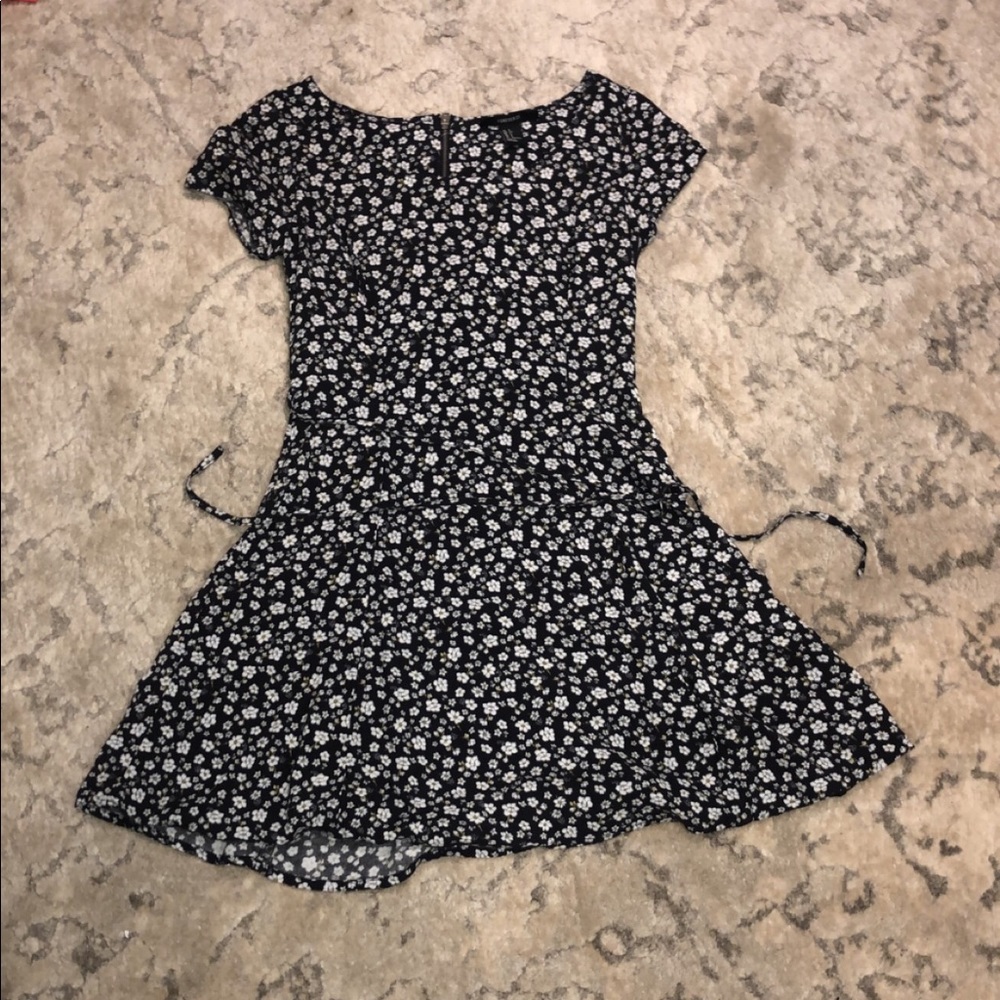 Floral Black and White dress!